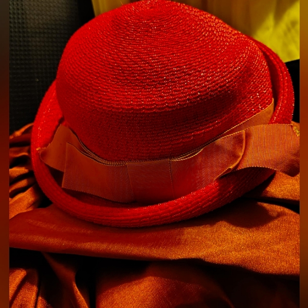 1950's Betmar Red Straw Hat With Orange Ribbon - Picture 9 of 13